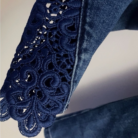 DG2 by Diane Gilman Dark Blue Cropped Jeans Petite Casual Chic Classic - Picture 4 of 5